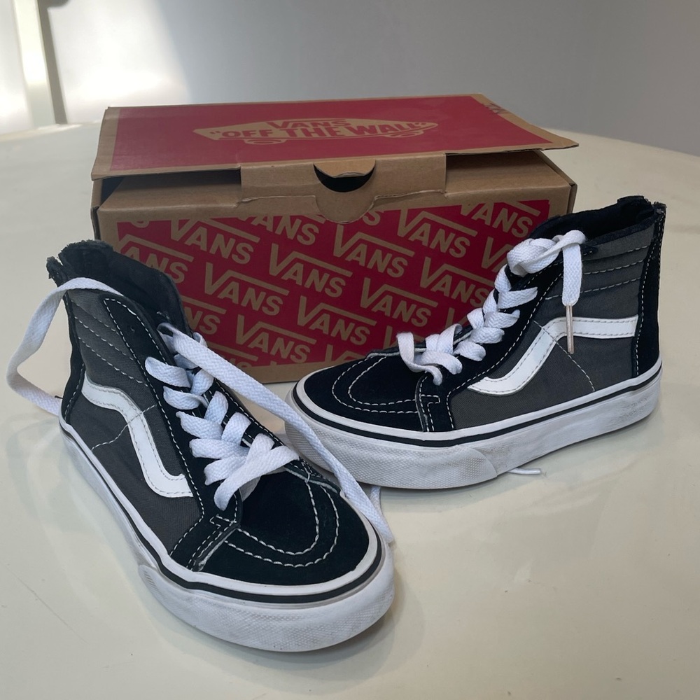 Vans Classic Black and White High-Tops